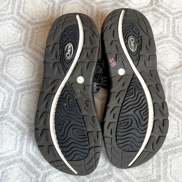 CHACO Sandals Z/2 Classic Adjustable Black White Pattern Strap Women’s  Sz:8 - Picture 7 of 15
